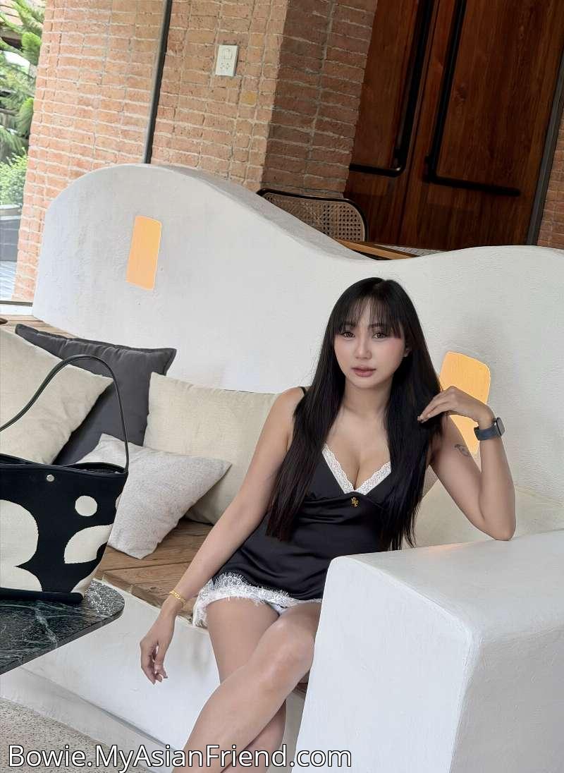 Bowie's personal blog photo 1 added Friday the 7th of November 2025